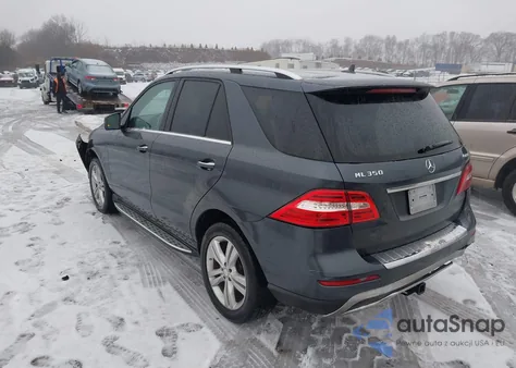 2015 Mercedes-Benz Ml 350 4Matic z USA, uszkodzony, nr VIN 4JGDA5HB0FA474661